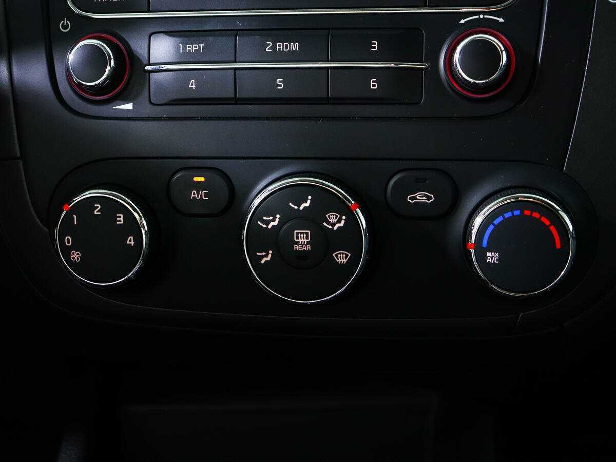 Купить Kia Cerato с пробегом. Фото: #15