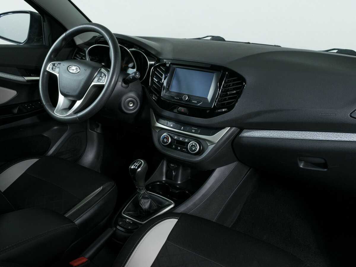 Купить Lada (ВАЗ) Vesta с пробегом. Фото: #8