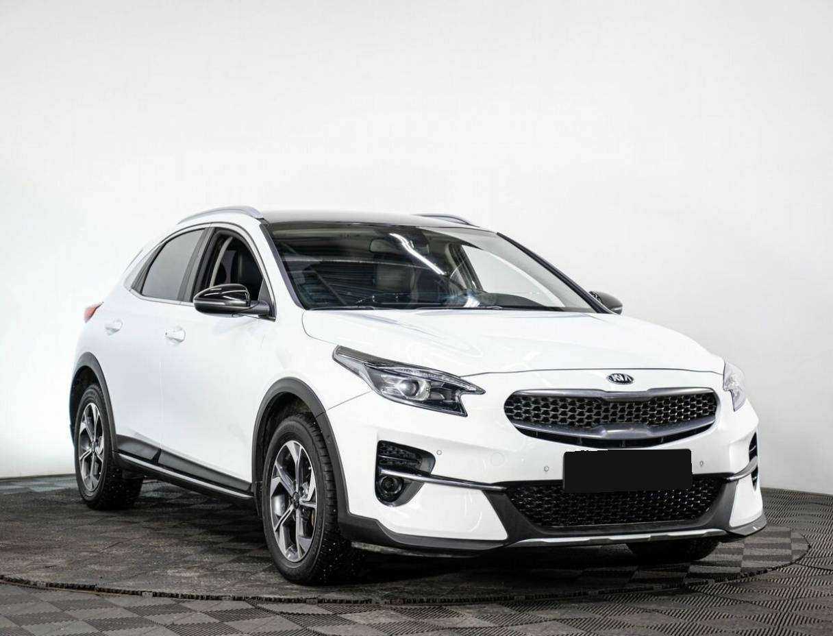 Купить Kia XCeed с пробегом. Фото: #2