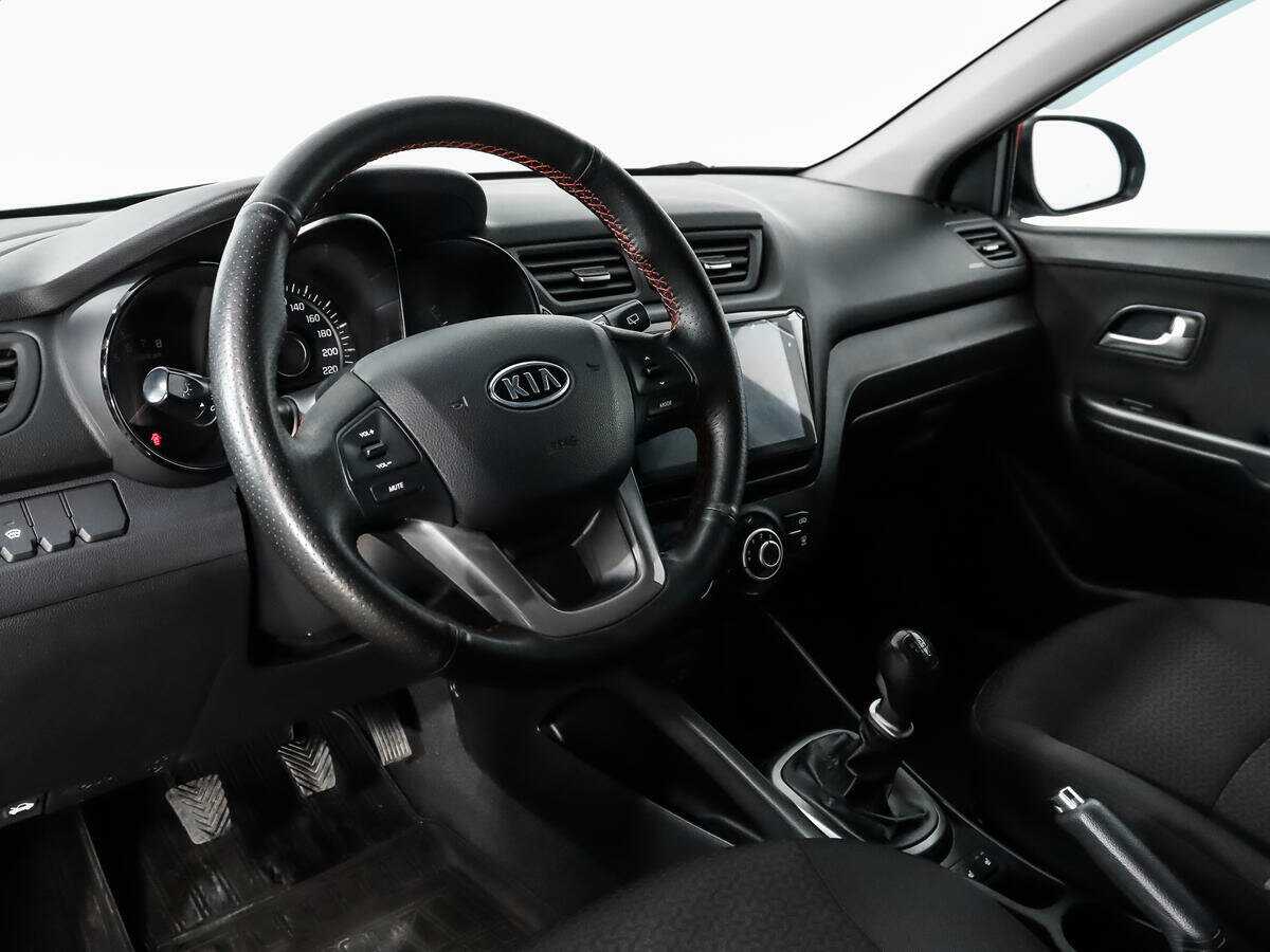 Купить Kia Rio с пробегом. Фото: #8