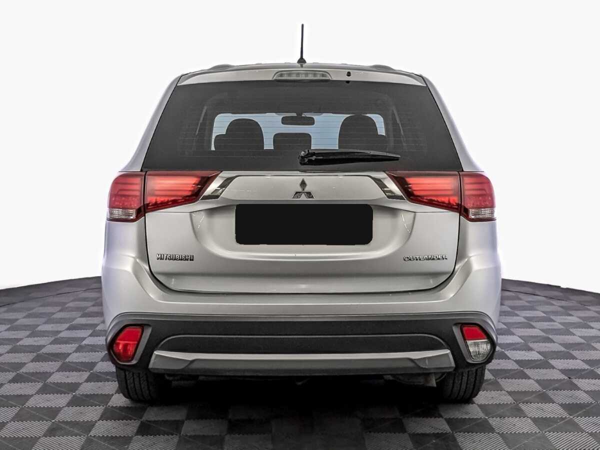 Купить Mitsubishi Outlander с пробегом. Фото: #5