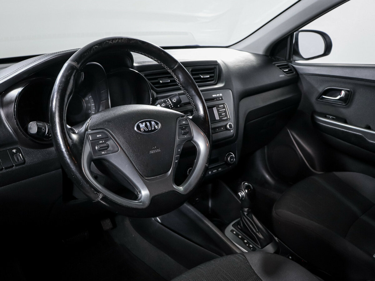 Купить Kia Rio с пробегом. Фото: #10