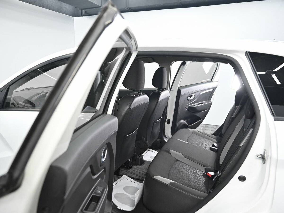 Купить Lada (ВАЗ) XRAY с пробегом. Фото: #13