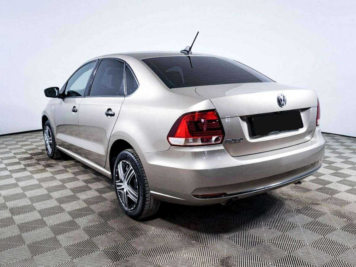 Купить Volkswagen Polo с пробегом. Фото: #5