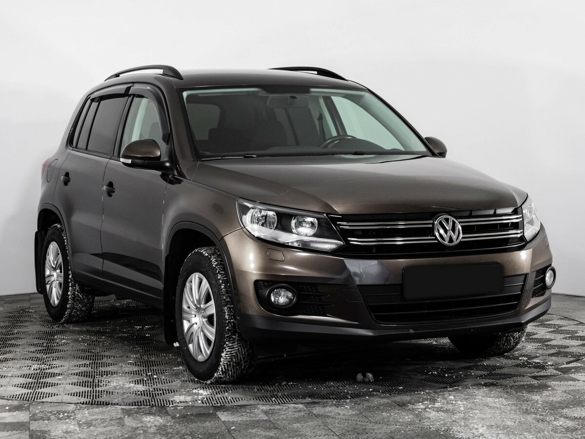 Купить Volkswagen Tiguan с пробегом. Фото: #2