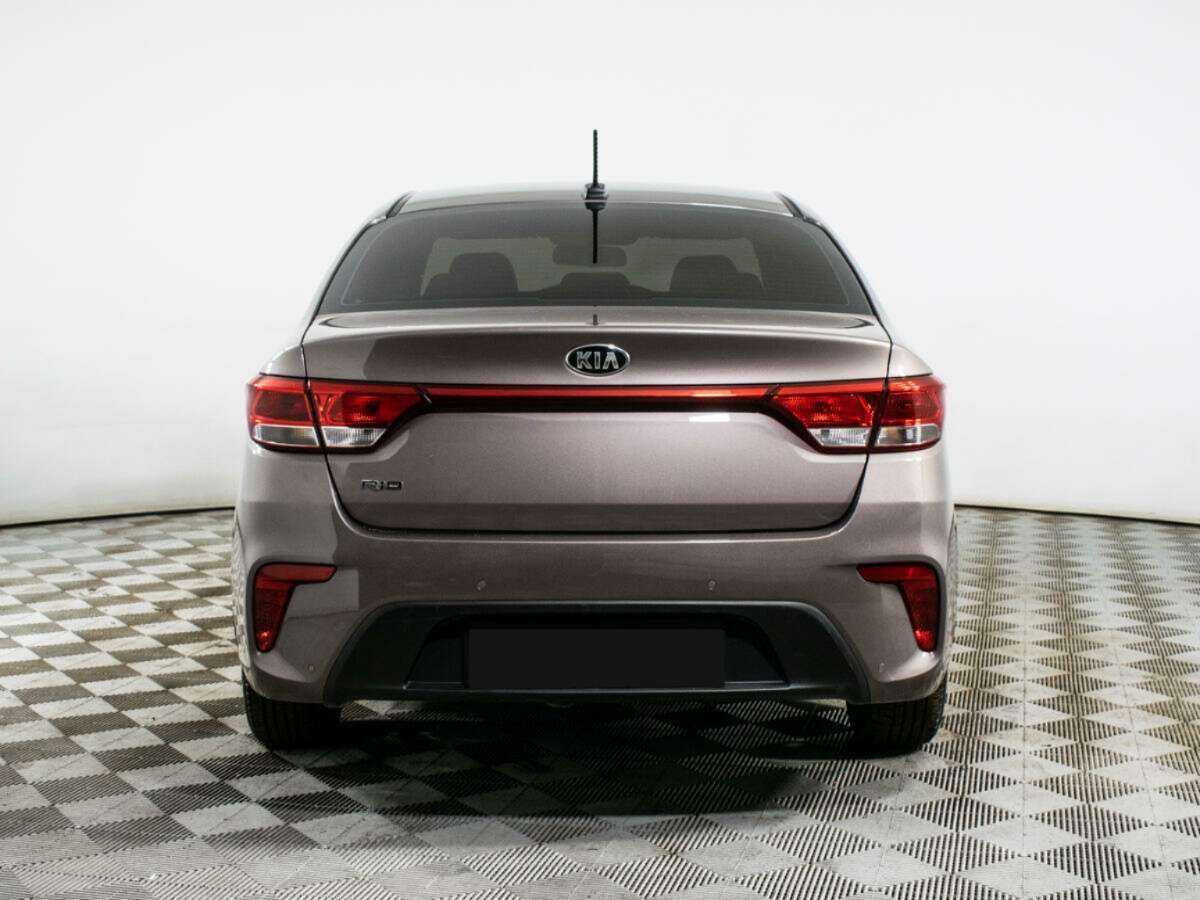 Купить Kia Rio с пробегом. Фото: #4