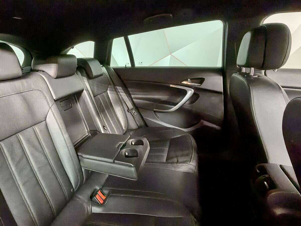 Купить Opel Insignia с пробегом. Фото: #12