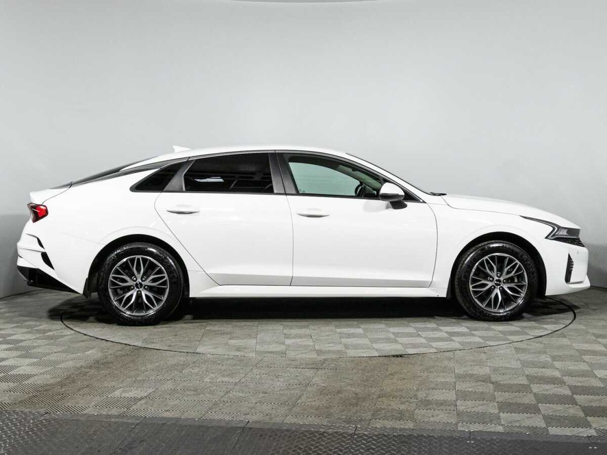 Купить Kia K5 с пробегом. Фото: #3