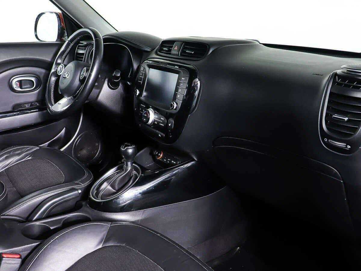 Купить Kia Soul с пробегом. Фото: #8