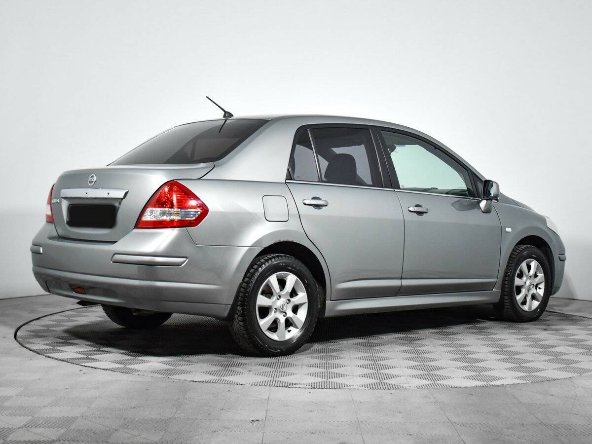 Купить Nissan Tiida с пробегом. Фото: #4