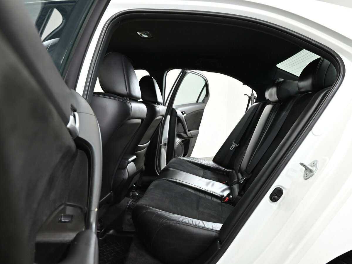 Купить Honda Accord с пробегом. Фото: #9