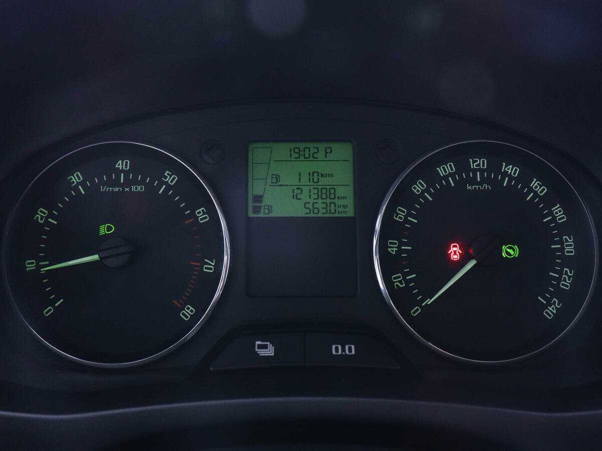 Купить Skoda Fabia с пробегом. Фото: #10