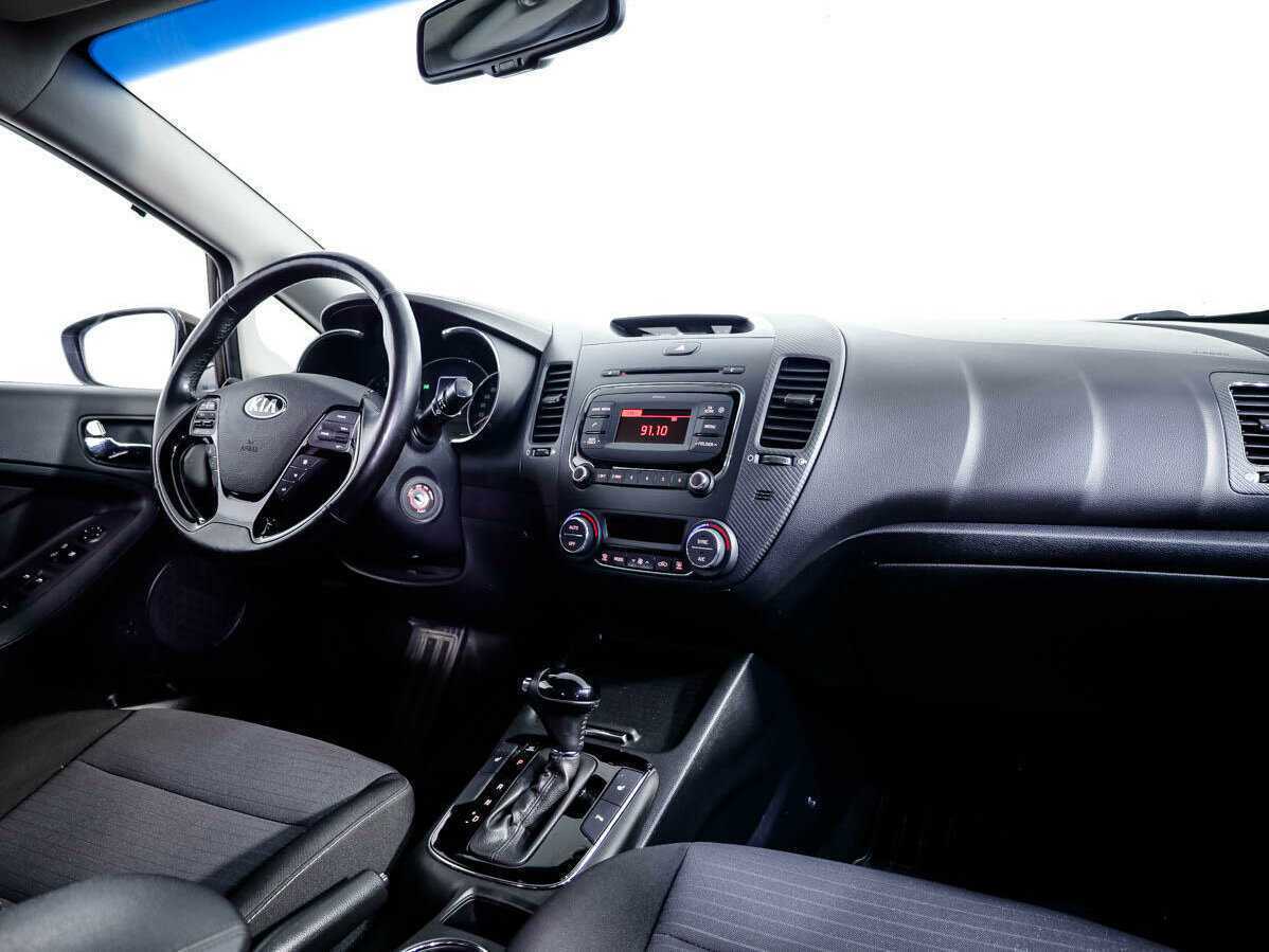 Купить Kia Cerato с пробегом. Фото: #7