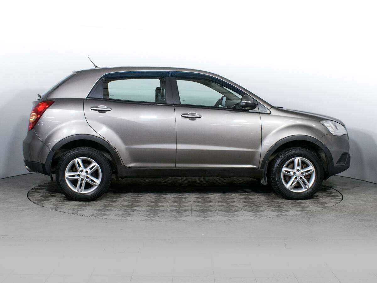 Купить SsangYong Actyon с пробегом. Фото: #3