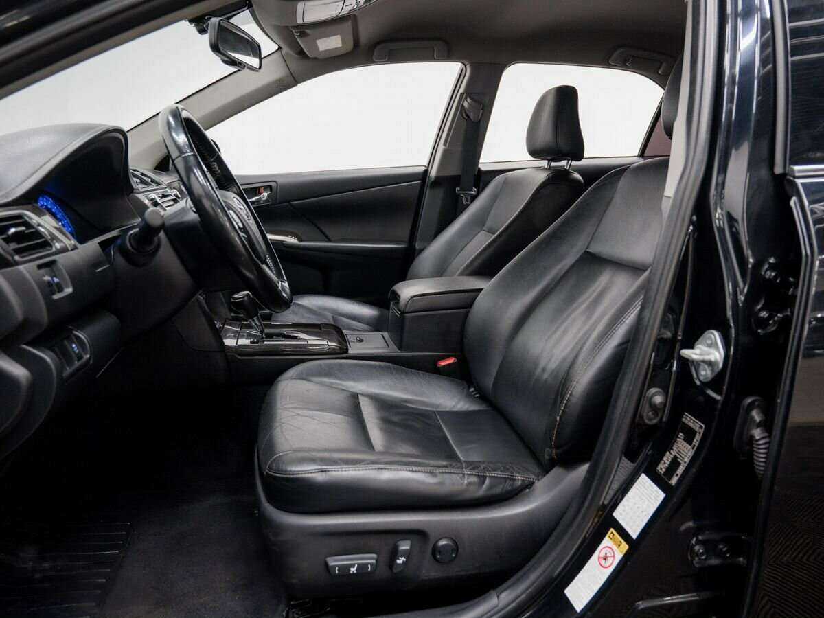 Купить Toyota Camry с пробегом. Фото: #13