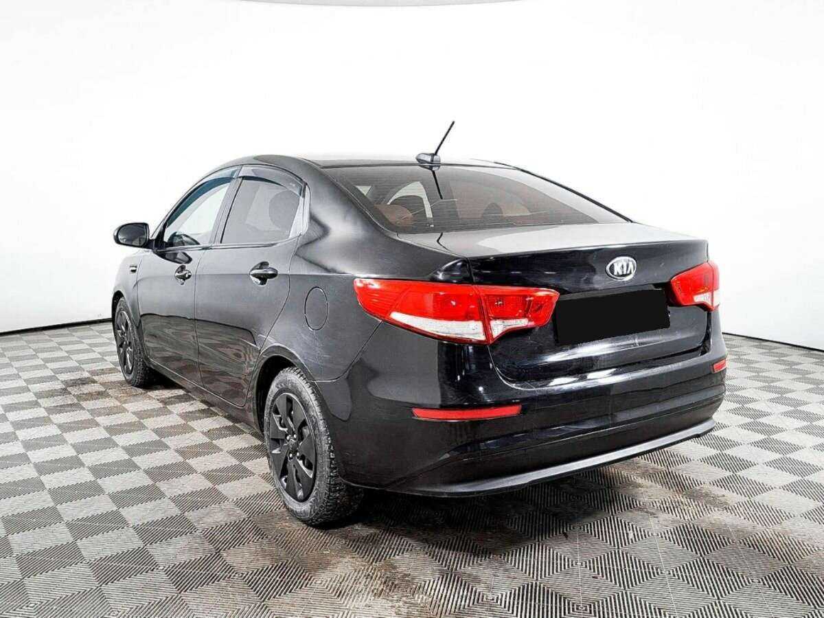Купить Kia Rio с пробегом. Фото: #5