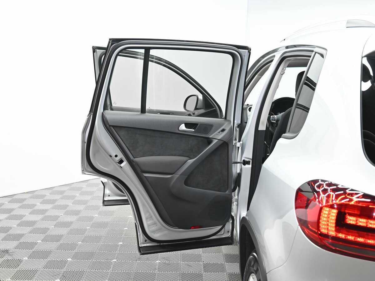 Купить Volkswagen Tiguan с пробегом. Фото: #5