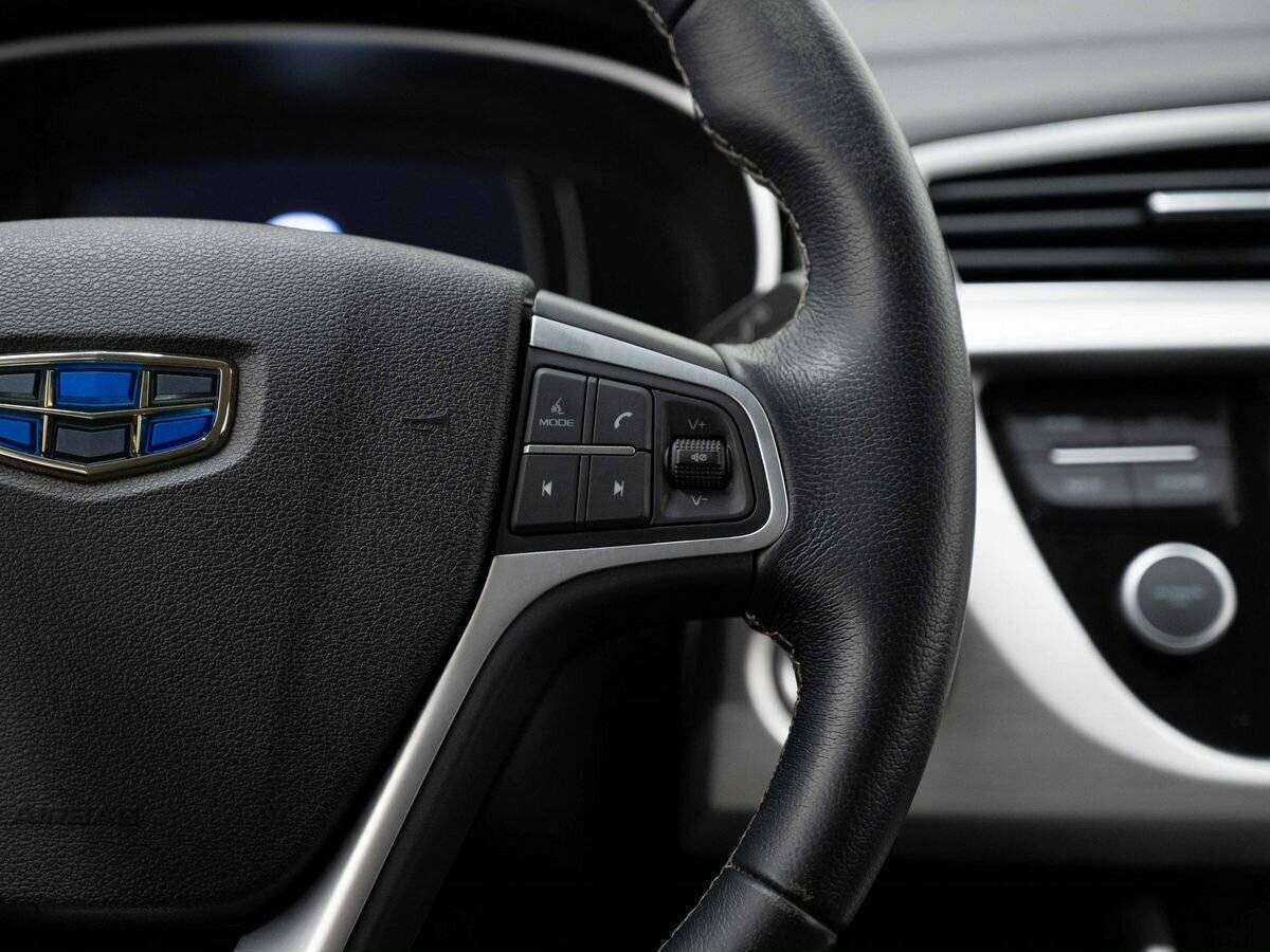 Купить Geely Atlas с пробегом. Фото: #16