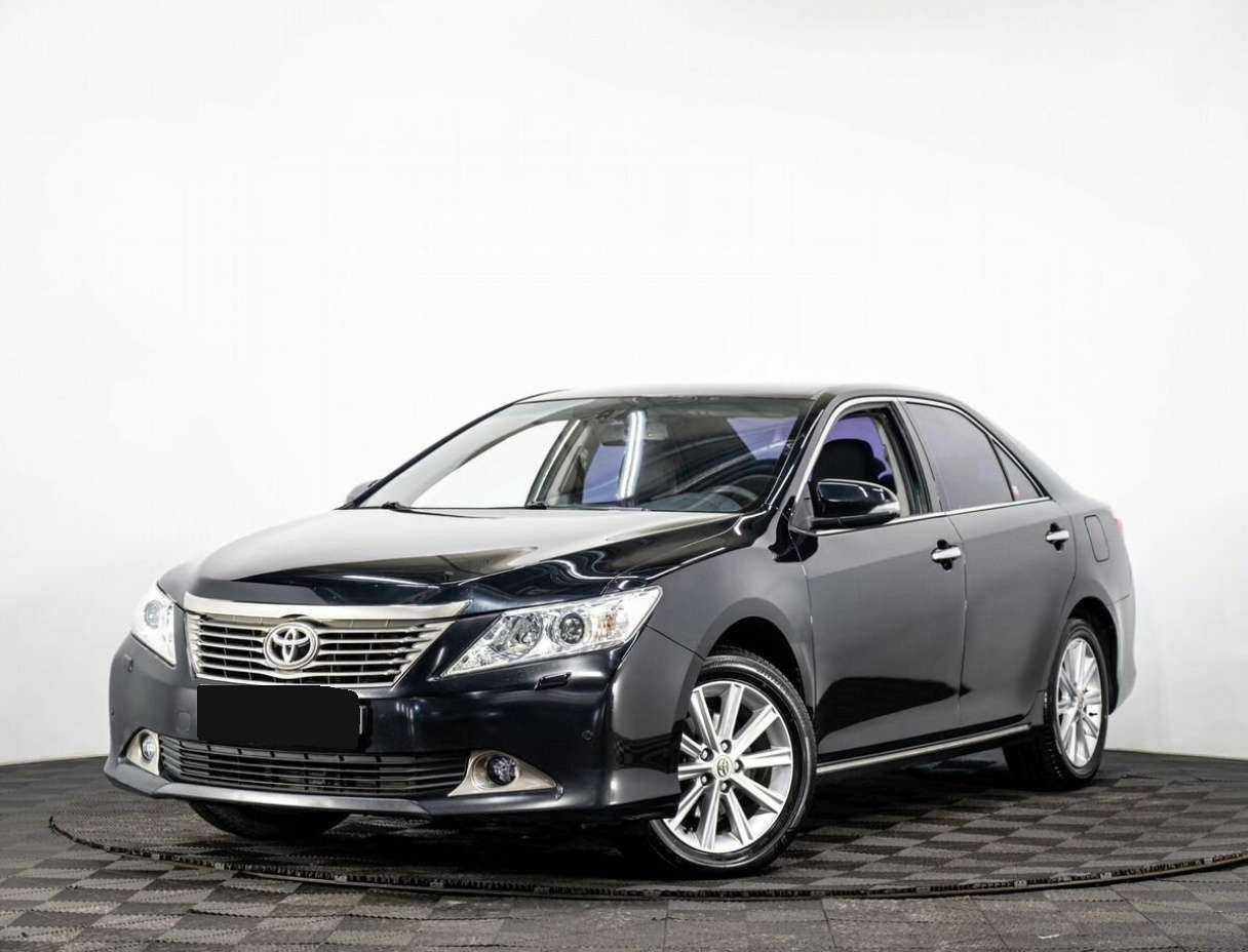 Купить Toyota Camry с пробегом. Посмотреть фото