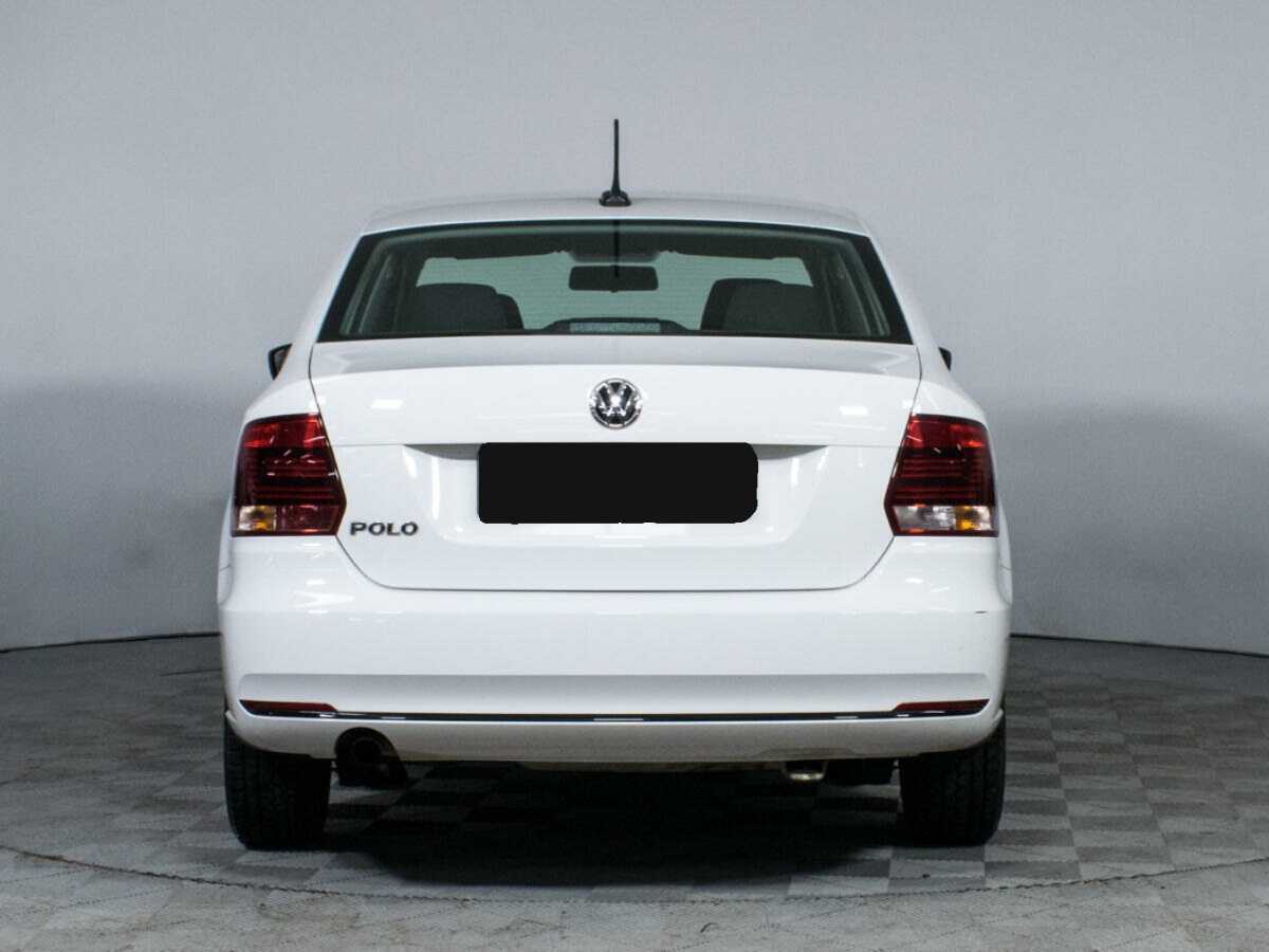 Купить Volkswagen Polo с пробегом. Фото: #5