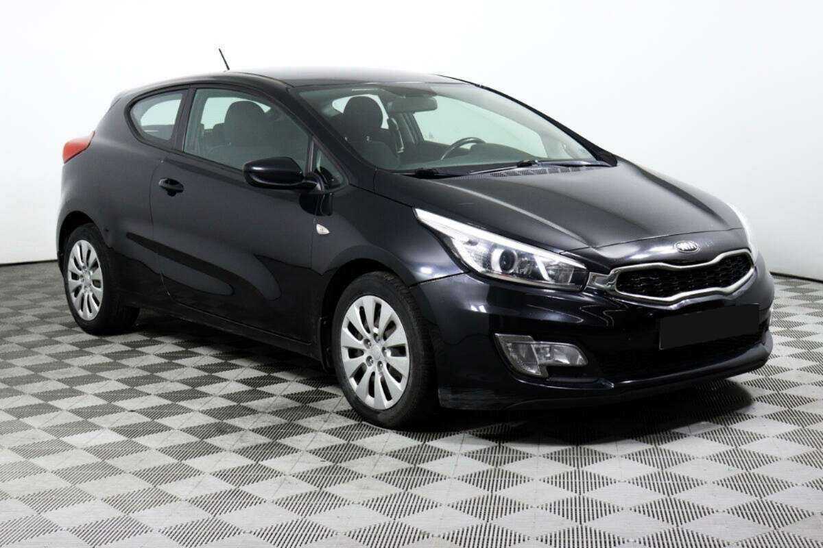 Купить Kia Ceed с пробегом. Фото: #2