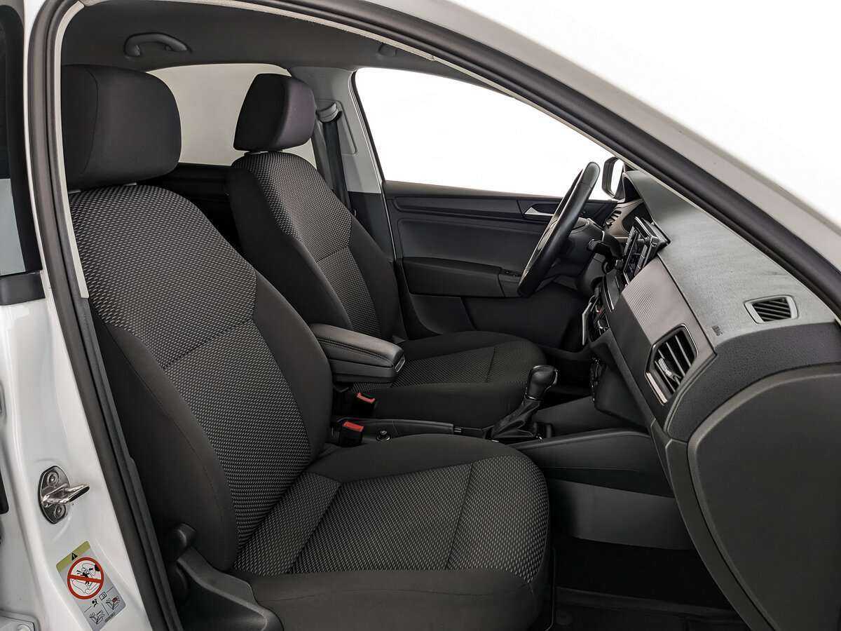 Купить Volkswagen Polo с пробегом. Фото: #16