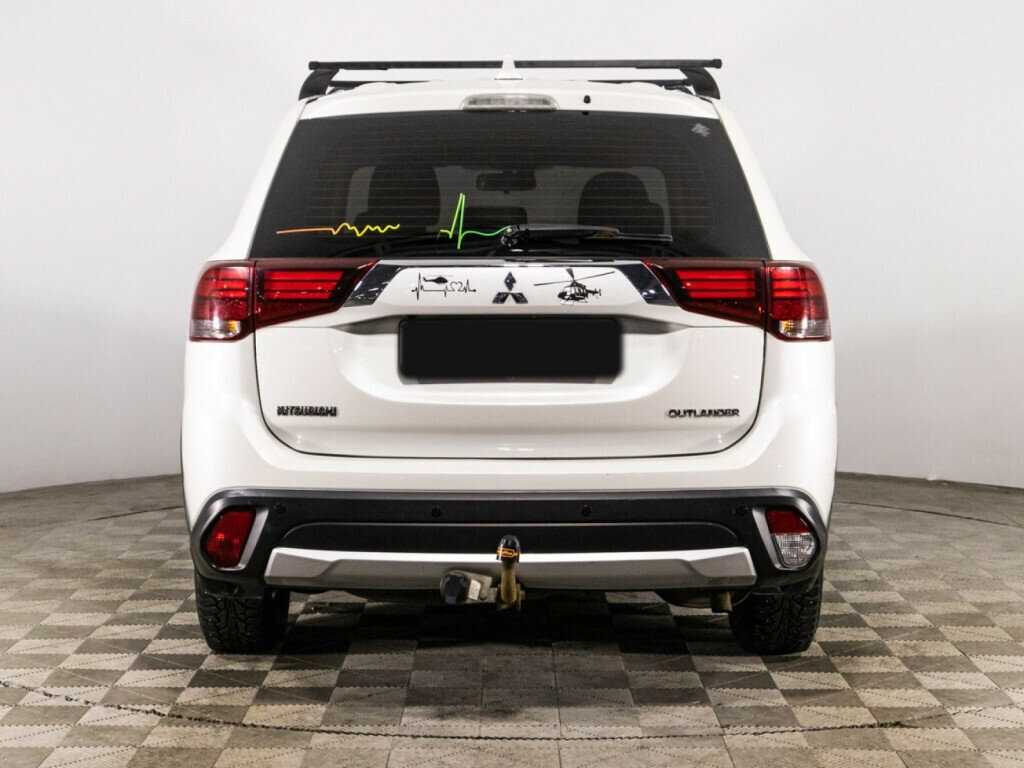 Купить Mitsubishi Outlander с пробегом. Фото: #5
