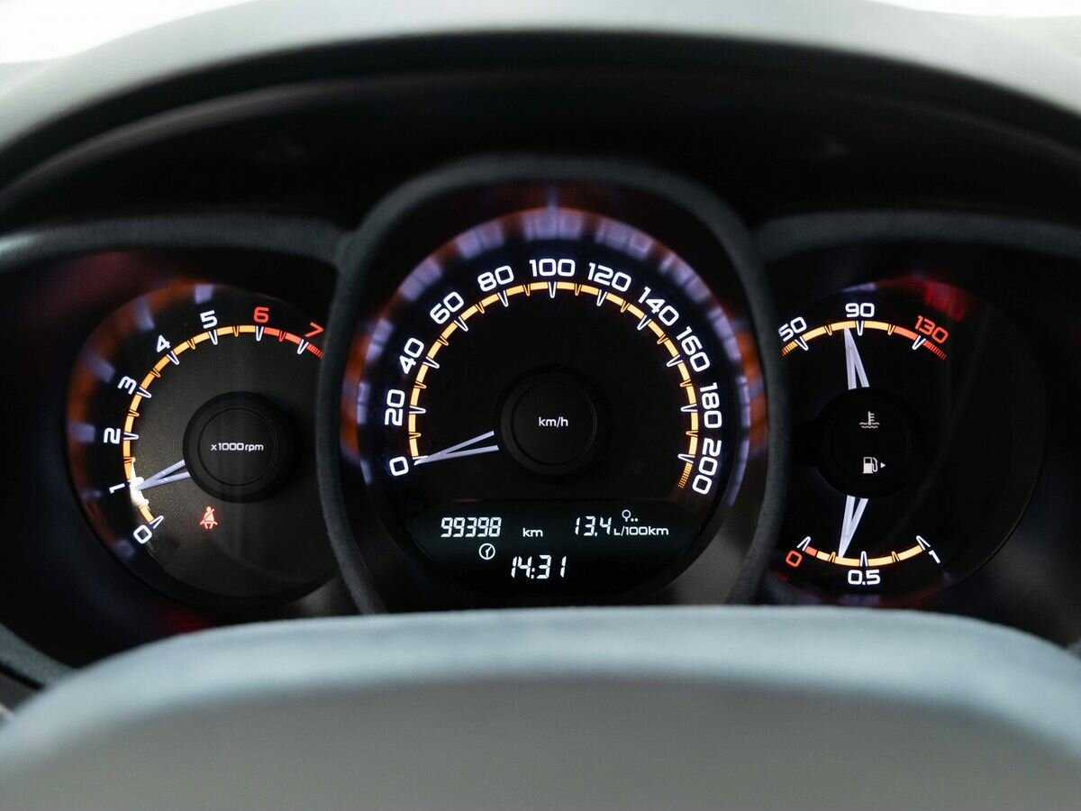 Купить Lada (ВАЗ) Vesta с пробегом. Фото: #16