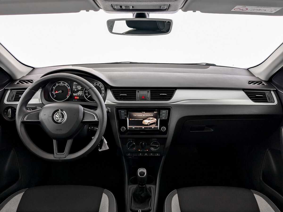 Купить Skoda Rapid с пробегом. Фото: #11