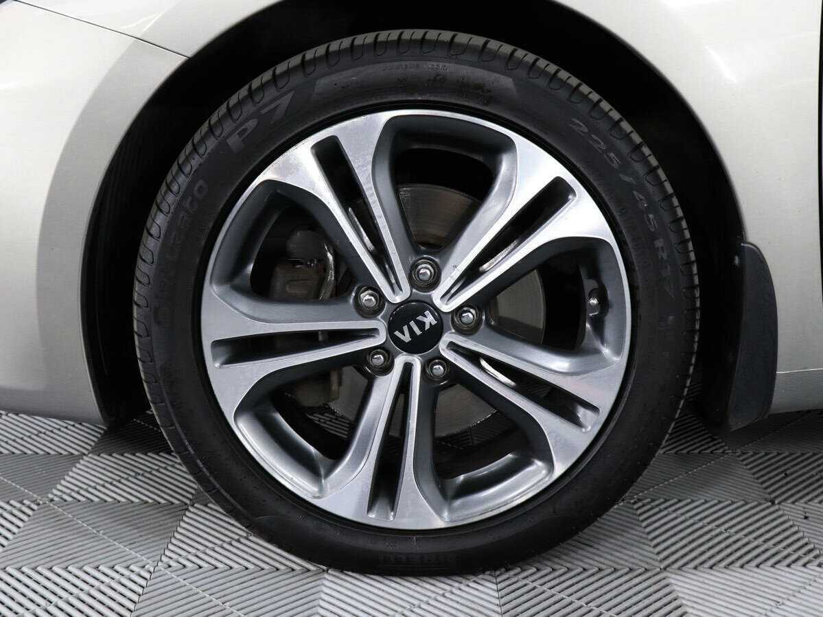 Купить Kia Ceed с пробегом. Фото: #8