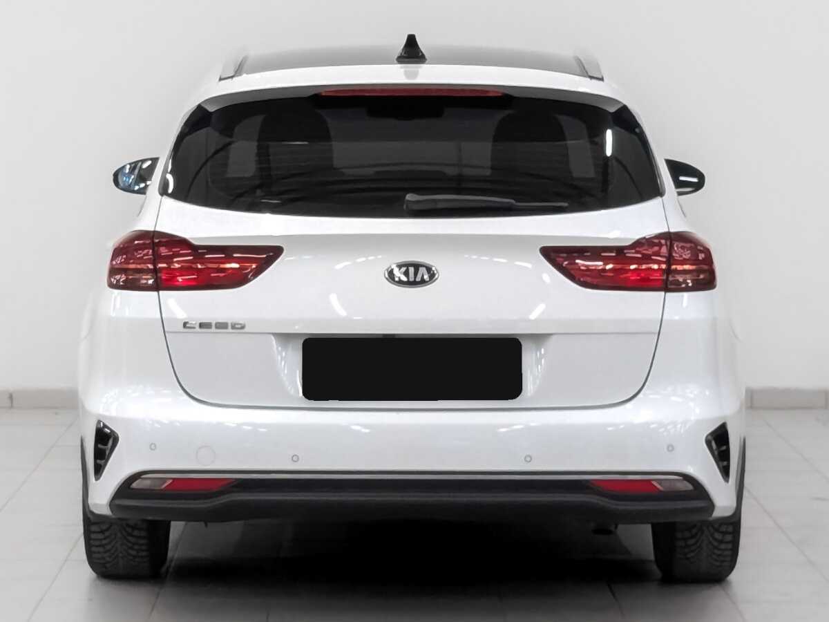 Купить Kia Ceed с пробегом. Фото: #6