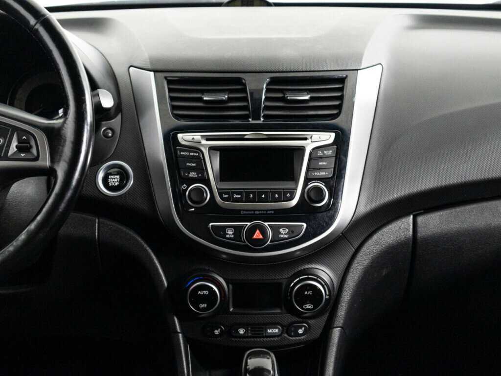 Купить Hyundai Solaris с пробегом. Фото: #13