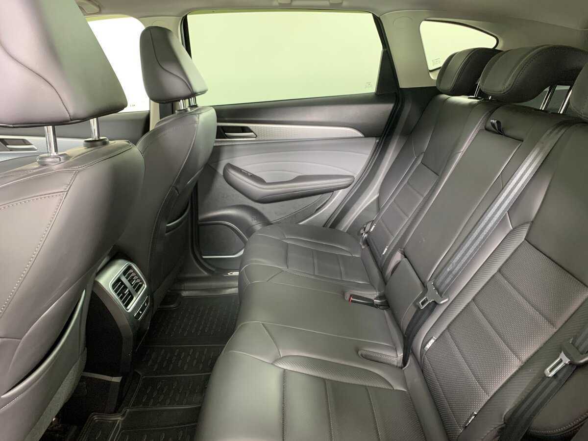 Купить Haval F7 с пробегом. Фото: #19