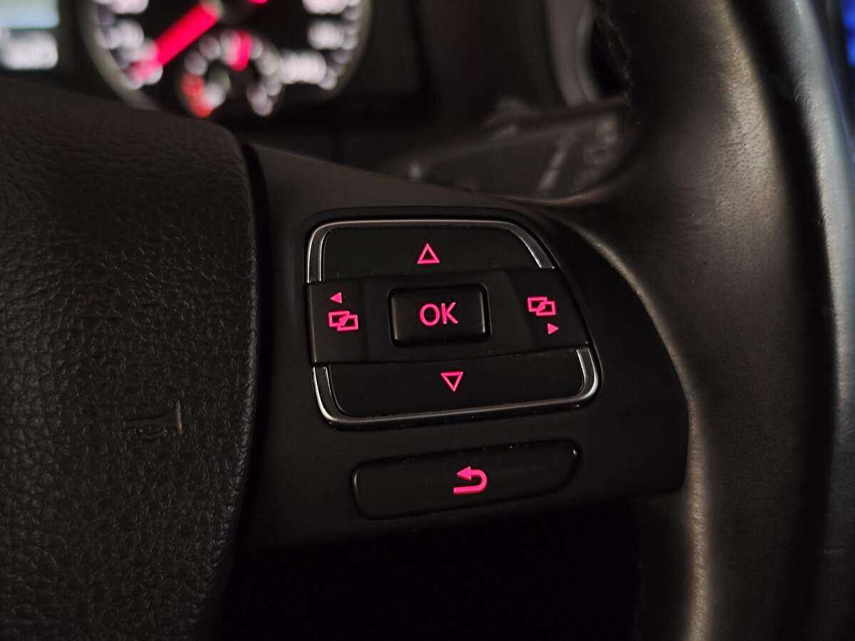 Купить Volkswagen Tiguan с пробегом. Фото: #7