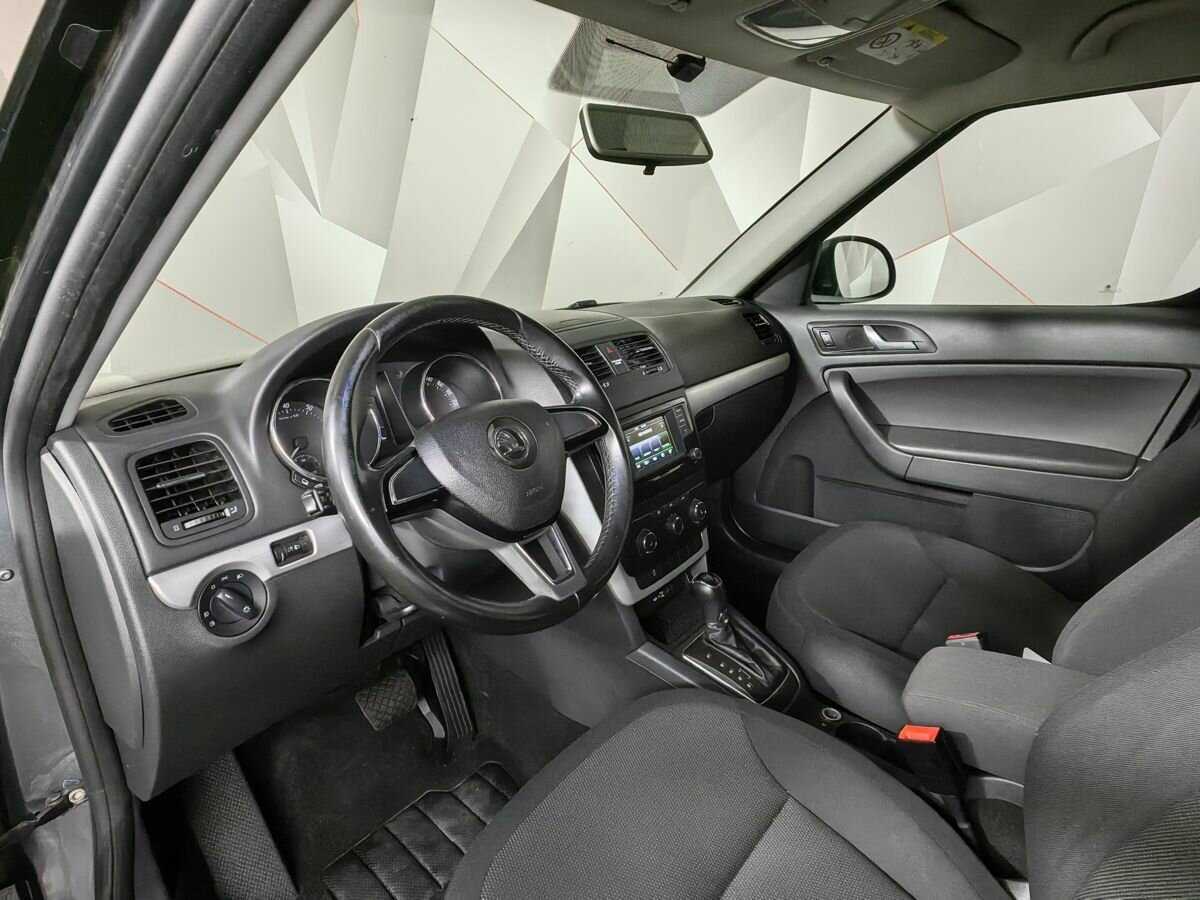 Купить Skoda Yeti с пробегом. Фото: #13