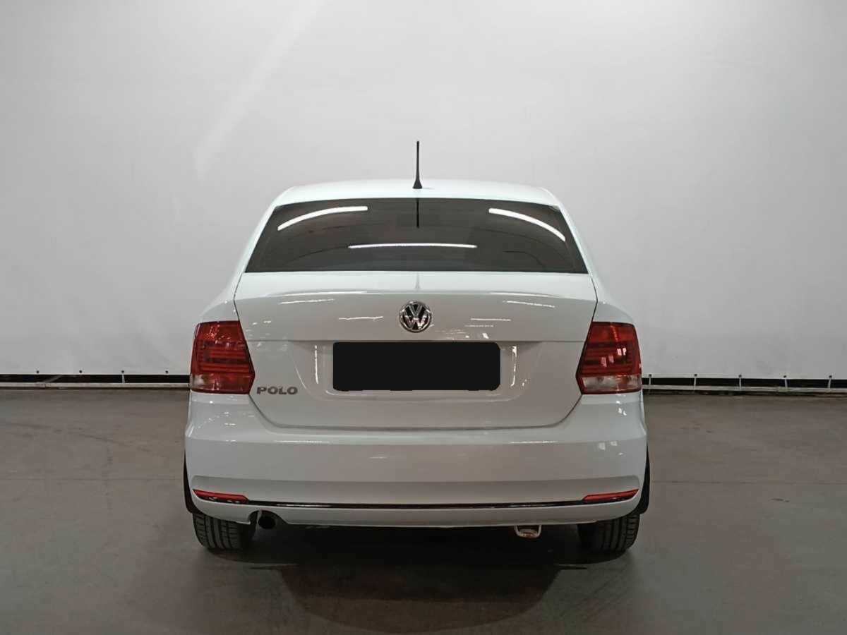 Купить Volkswagen Polo с пробегом. Фото: #6