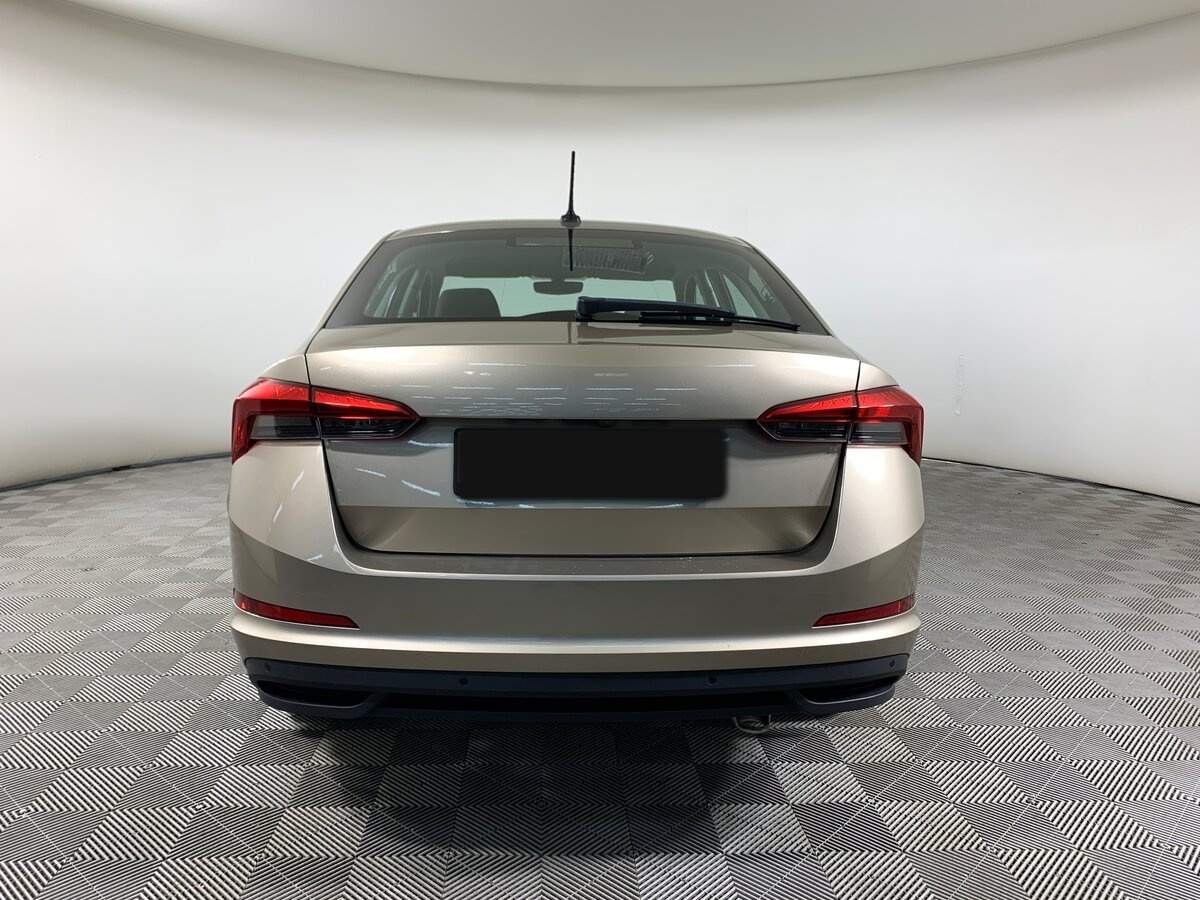 Купить Skoda Rapid с пробегом. Фото: #5