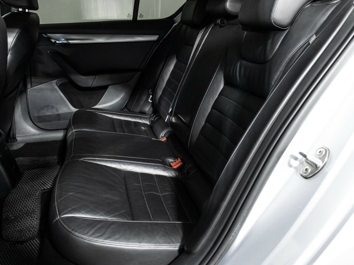 Купить Skoda Octavia с пробегом. Фото: #8