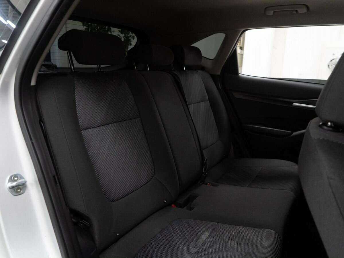 Купить Kia Seltos с пробегом. Фото: #7