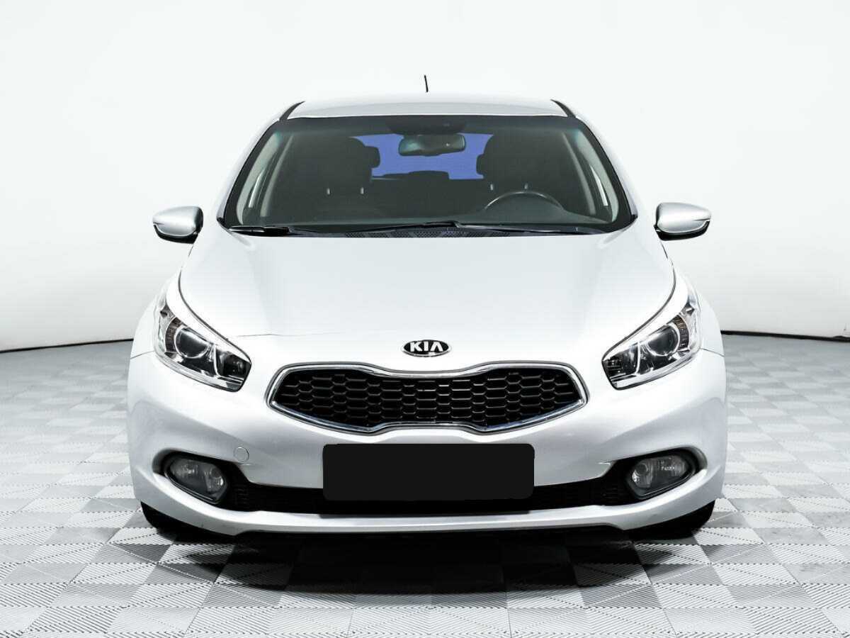 Купить Kia Ceed с пробегом. Фото: #1