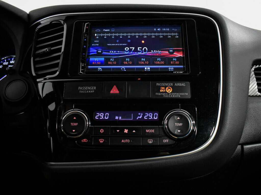 Купить Mitsubishi Outlander с пробегом. Фото: #15