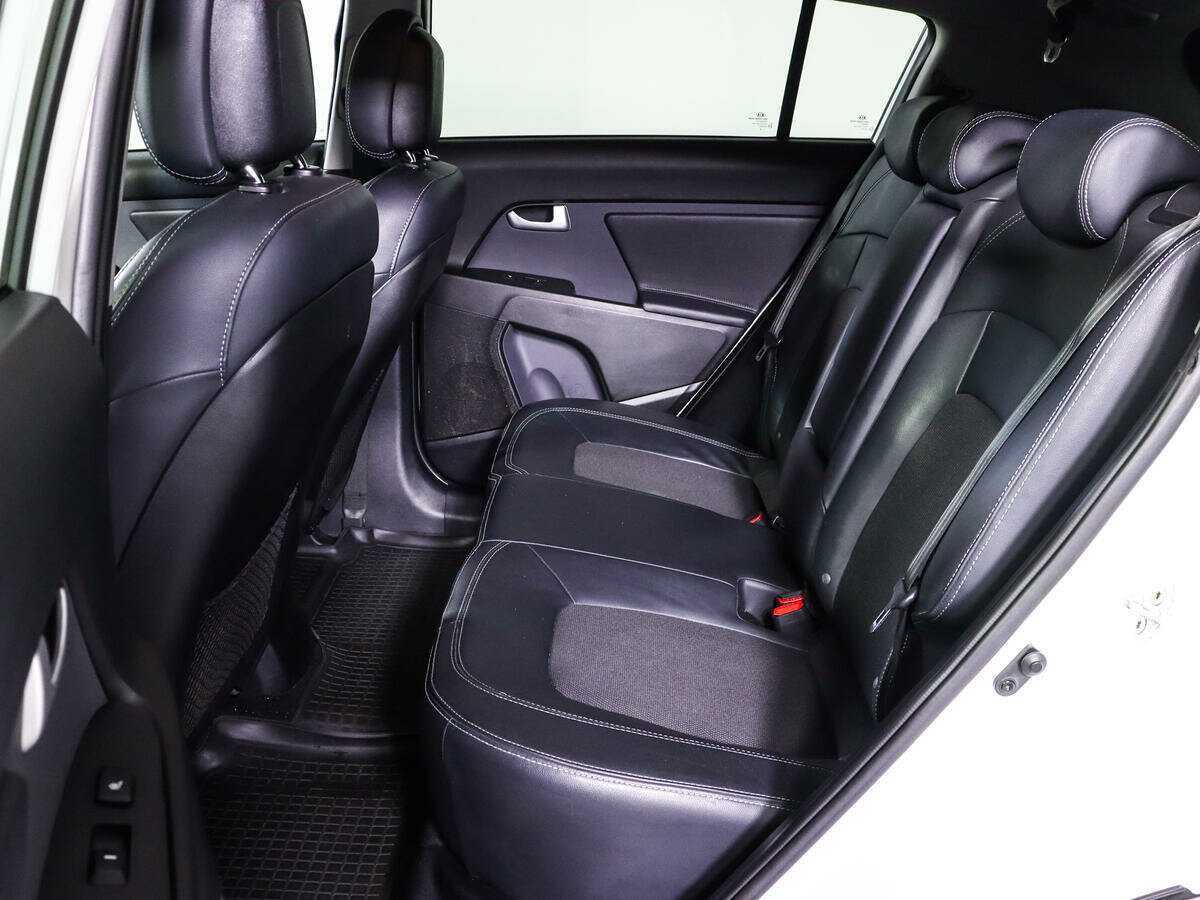 Купить Kia Sportage с пробегом. Фото: #9
