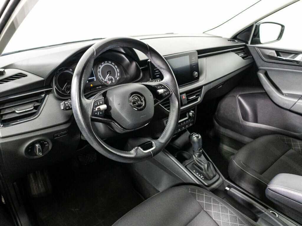 Купить Skoda Rapid с пробегом. Фото: #10