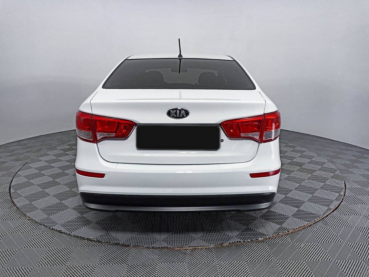 Купить Kia Rio с пробегом. Фото: #5