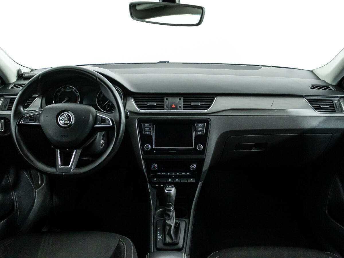 Купить Skoda Rapid с пробегом. Фото: #12