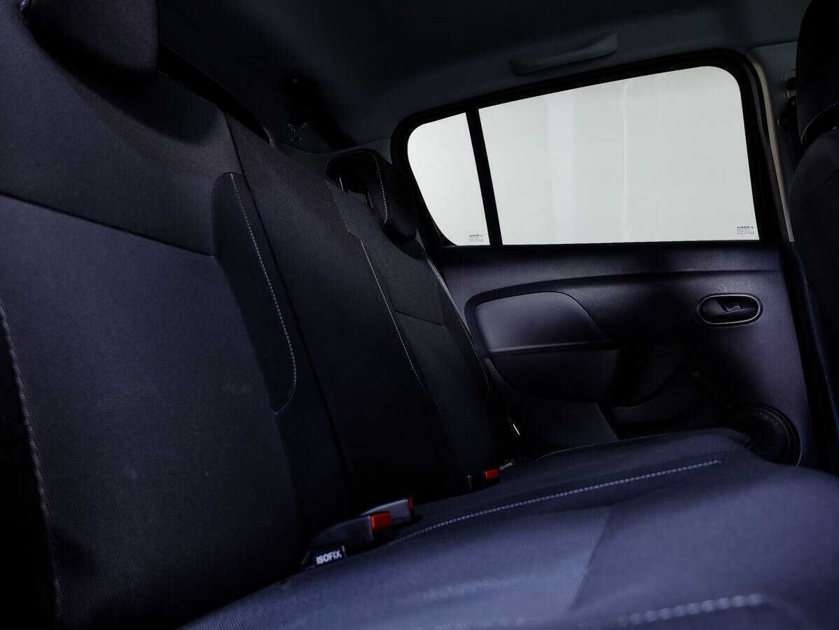 Купить Renault Sandero с пробегом. Фото: #11