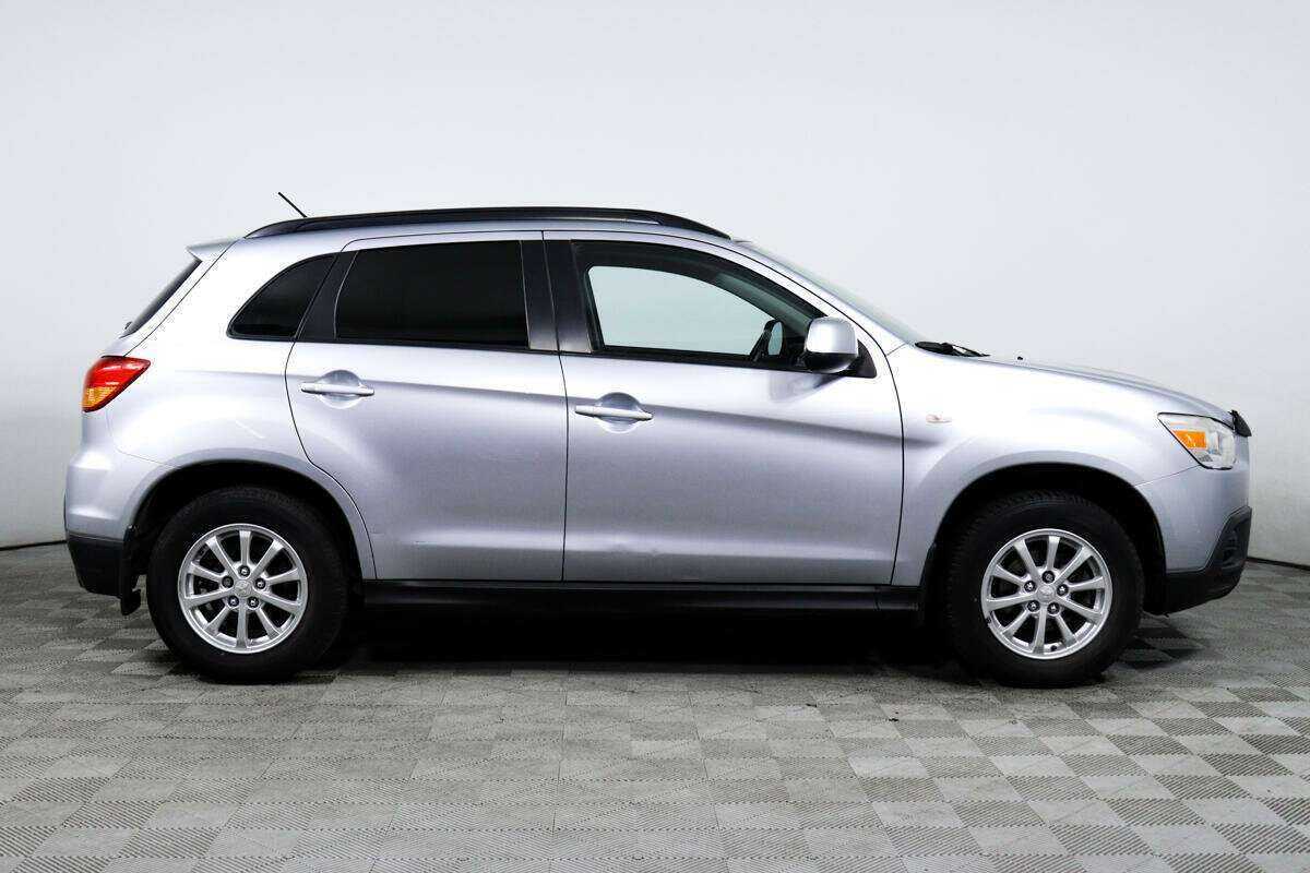 Купить Mitsubishi ASX с пробегом. Фото: #3