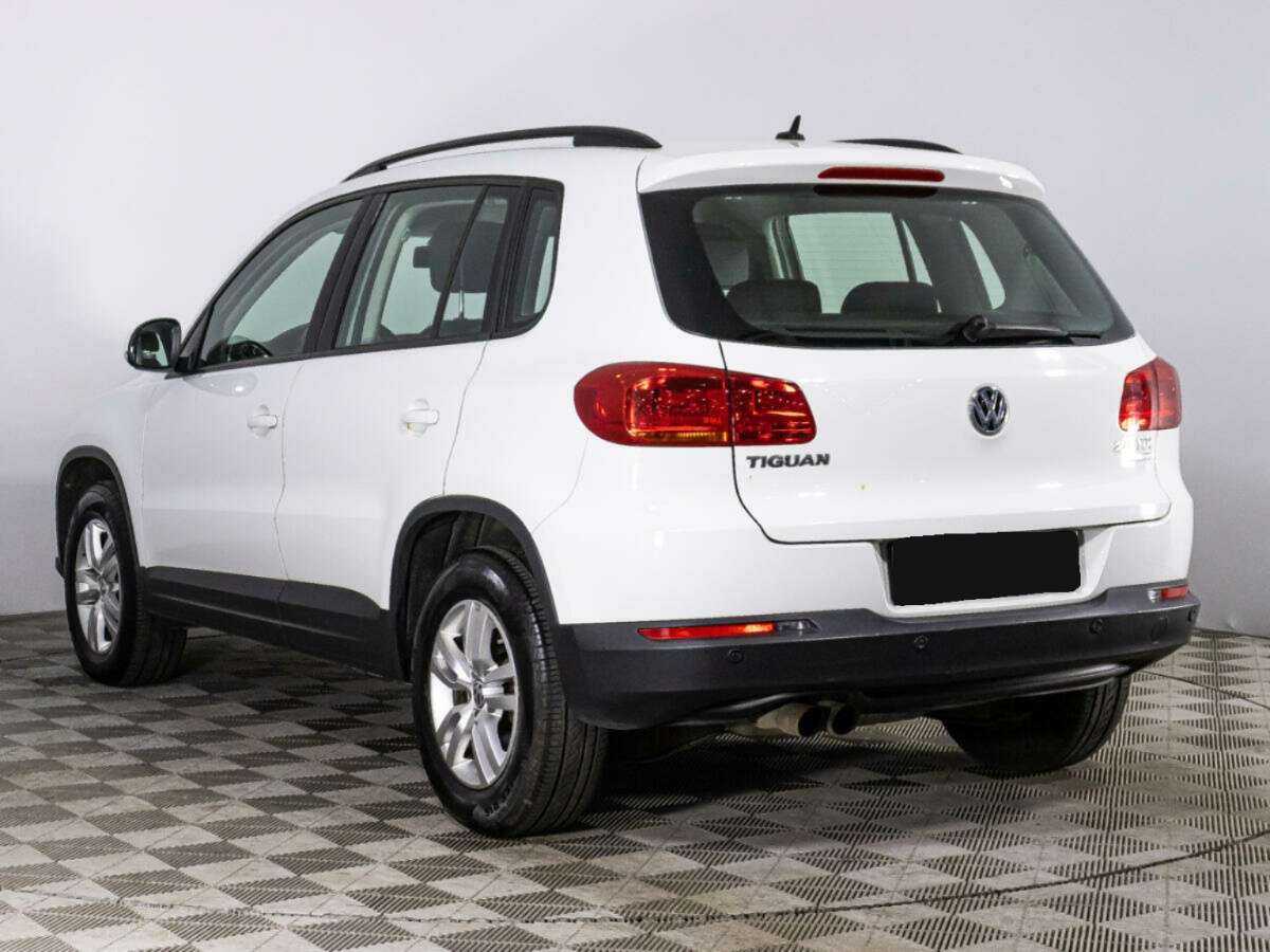 Купить Volkswagen Tiguan с пробегом. Фото: #6