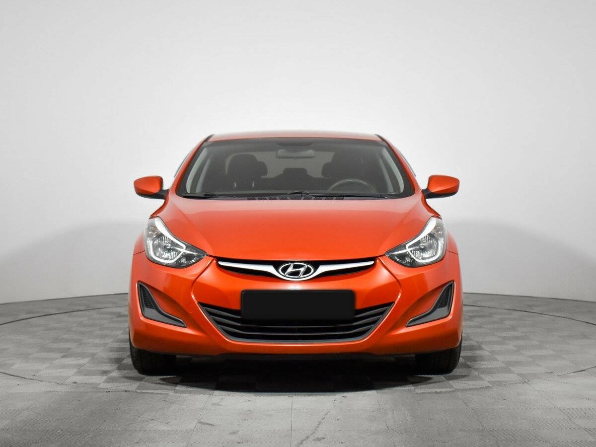 Купить Hyundai Elantra с пробегом. Фото: #1