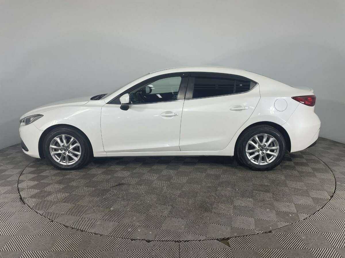 Купить Mazda 3 с пробегом. Фото: #3